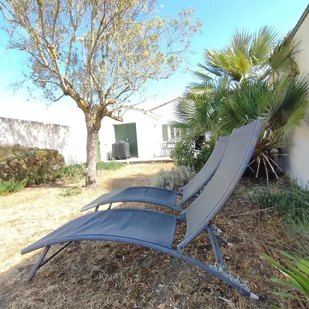 Le Patio Chaleureuse Maison A 150 Metres De La بيت للعطل